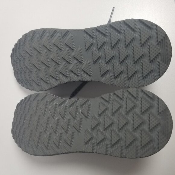 NWOB Nobull Matryx Trail Women's Grey Runner Unisex Sneaker Sz M 7 and W 8.5 - Picture 8 of 8